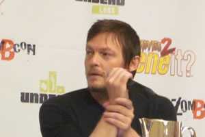 norman reedus zombcon