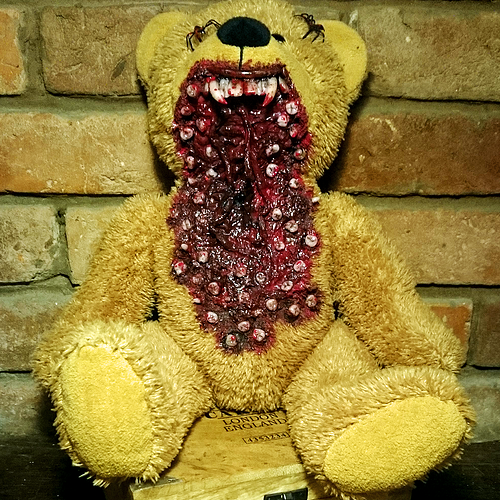 Tooth ache Ted