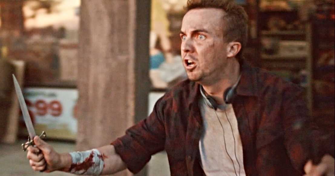 Frankie Muniz in 'The Black String' + trailer