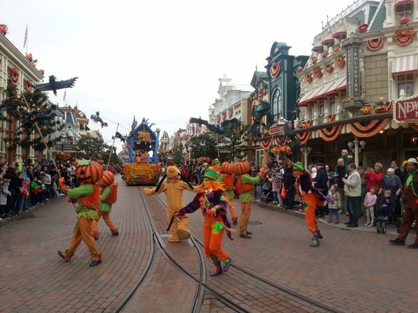 Herfstvakantietip: Beleef Halloween in Disneyland Parijs