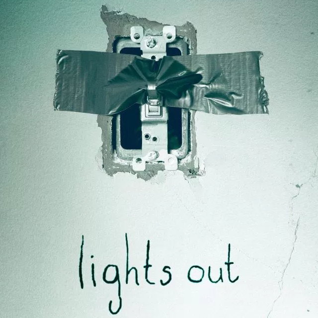 Bang in het donker? Kijk de eerste trailer 'Lights Out'