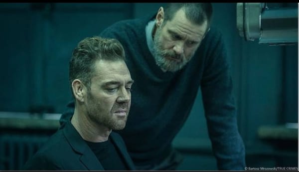 Grapjas uit, Detective-jas aan. Jim Carrey in Dark Crimes