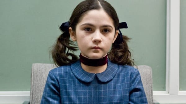 Angstaanjagende trailer voor Orphan: First Kill