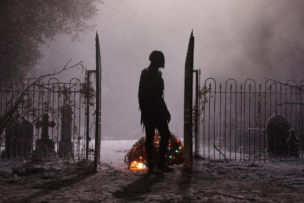 Nieuwe Return of the Living Dead wordt gruwelijk geweldig